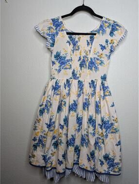 Vintage Ruth of Carolina Girls Floral Dress Blue White Smocked Size 8